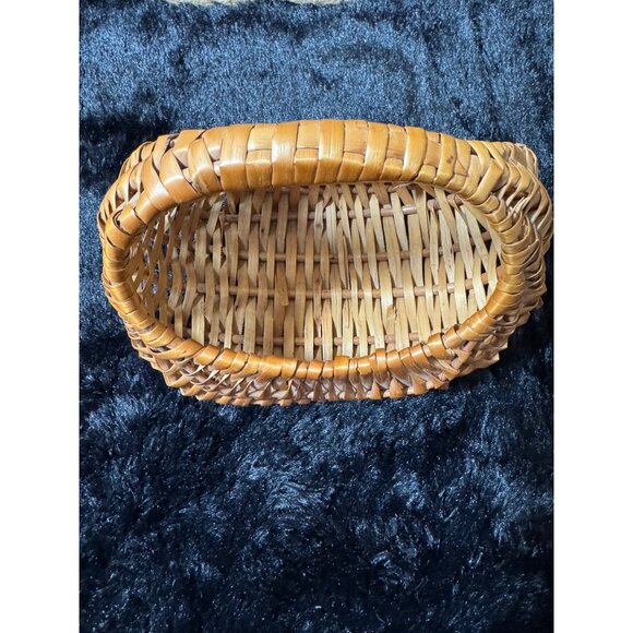 Vintage 1960's Rattan Woven Wicker WILLOW Gondola Gathering Basket Small 7" X7" - Picture 5 of 6